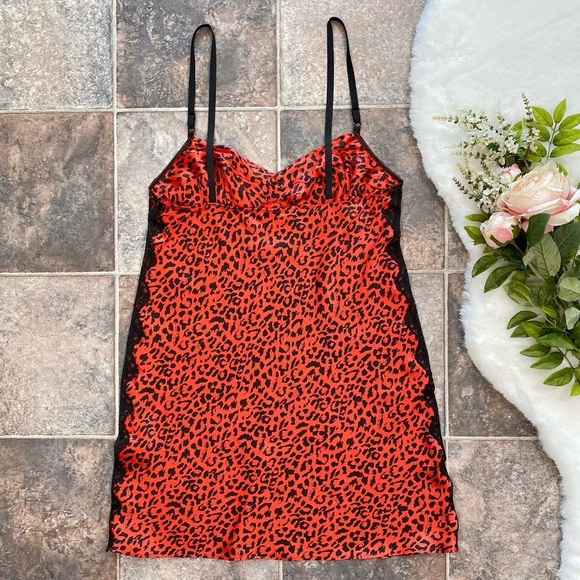 Vintage Victoria’s Secret rustic orange and black leopard print satin slip dress - Picture 3 of 4